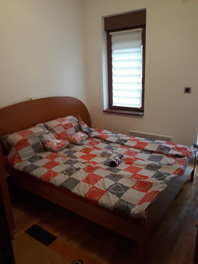 Apartment Hedonic Vrnjačka Banja Екстериор снимка